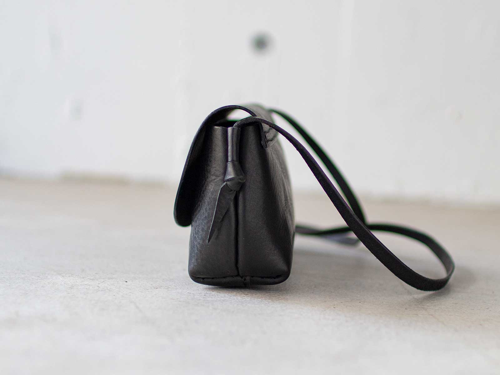 ボタンミニショルダー |analogico（アナロジコ）