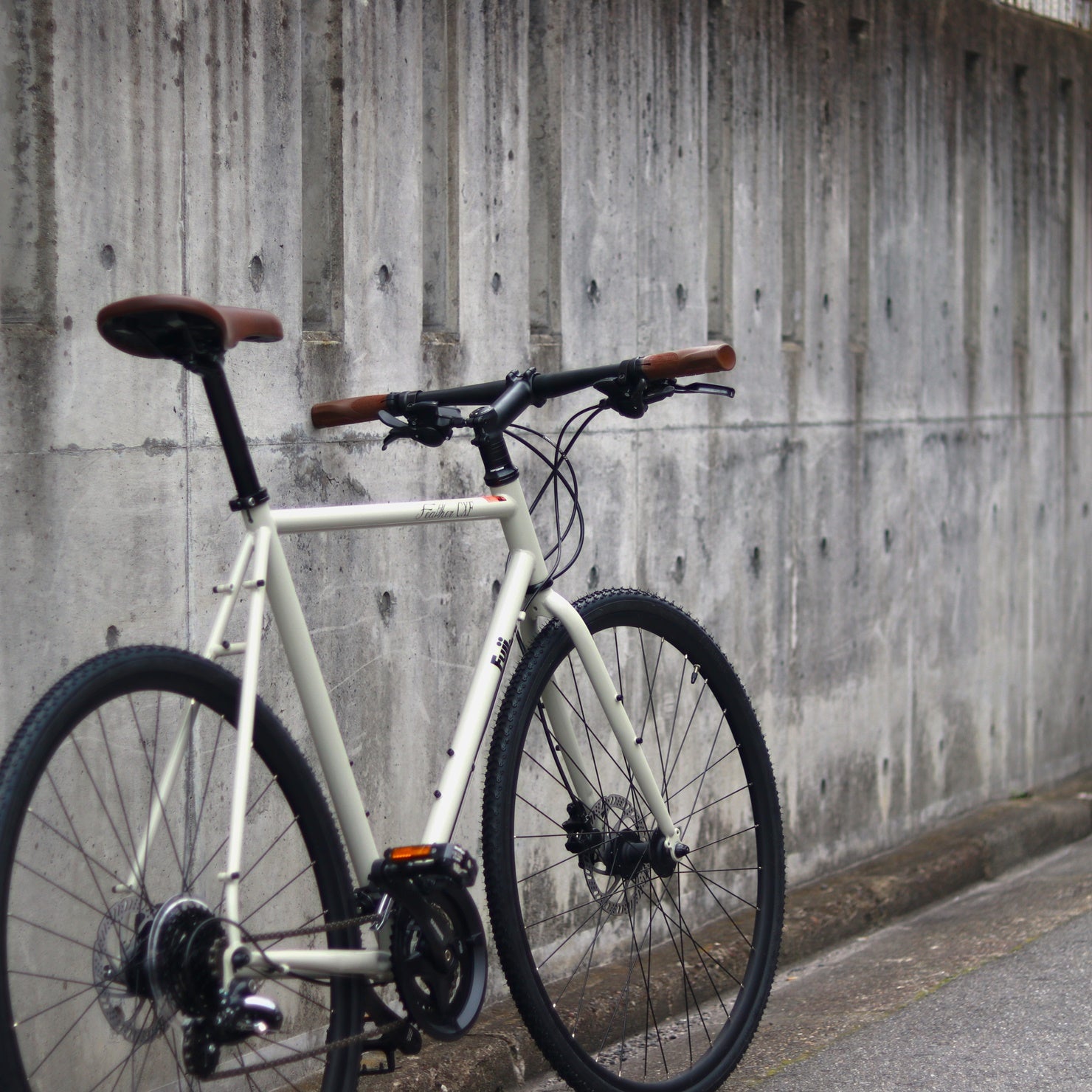 FUJI / 【2026年モデル】FEATHER CX FLAT – 京都の自転車屋 CYCLE SHOP