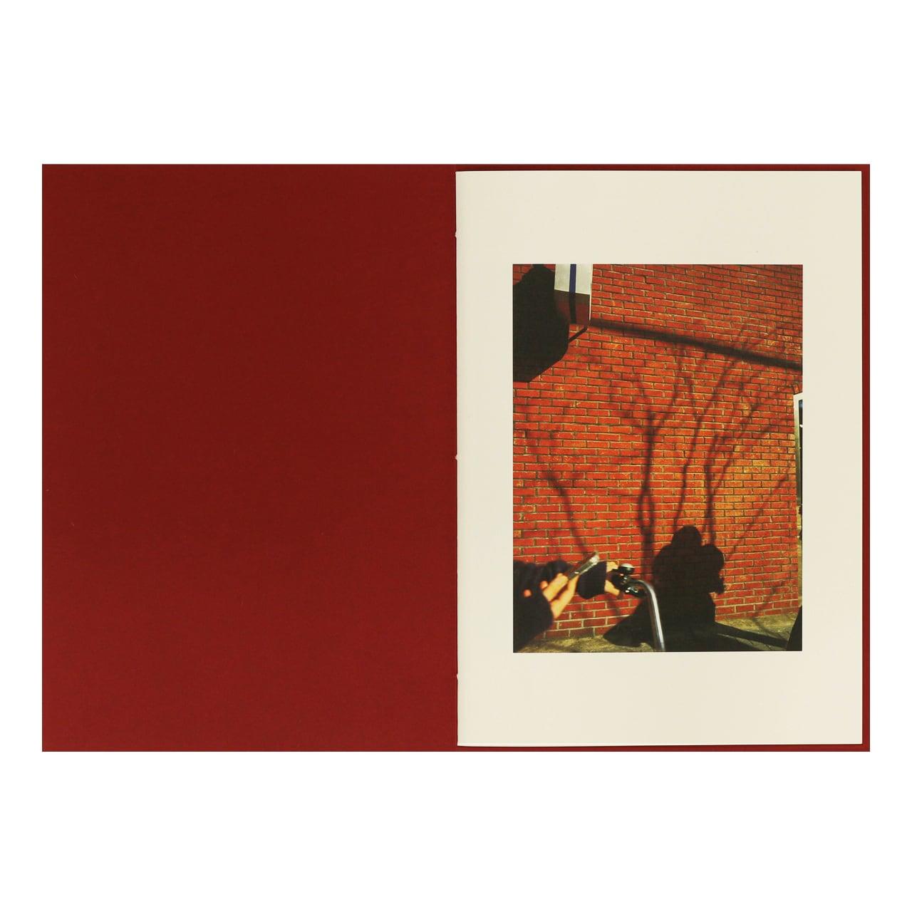 サイン入り／1000部限定】Sunset by Ryuichi Ishikawa（石川竜一