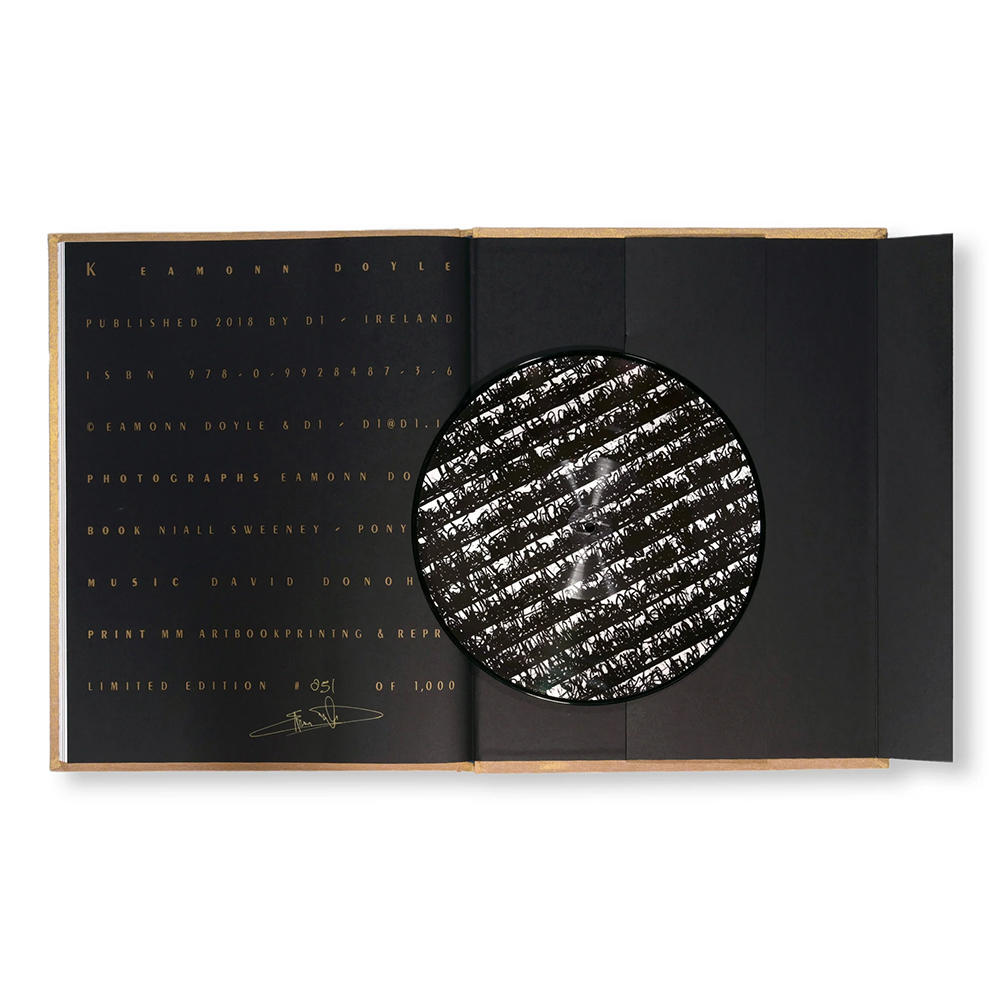 著者サイン入り】Eamonn Doyle写真集『K』 Eamonn Doyle（イーモン