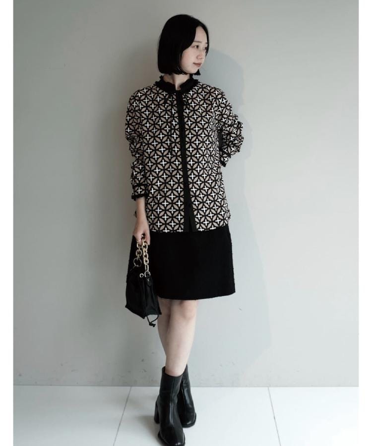 モデル美香×DRESSTERIOR】コラボレーション オーバーラップサークル