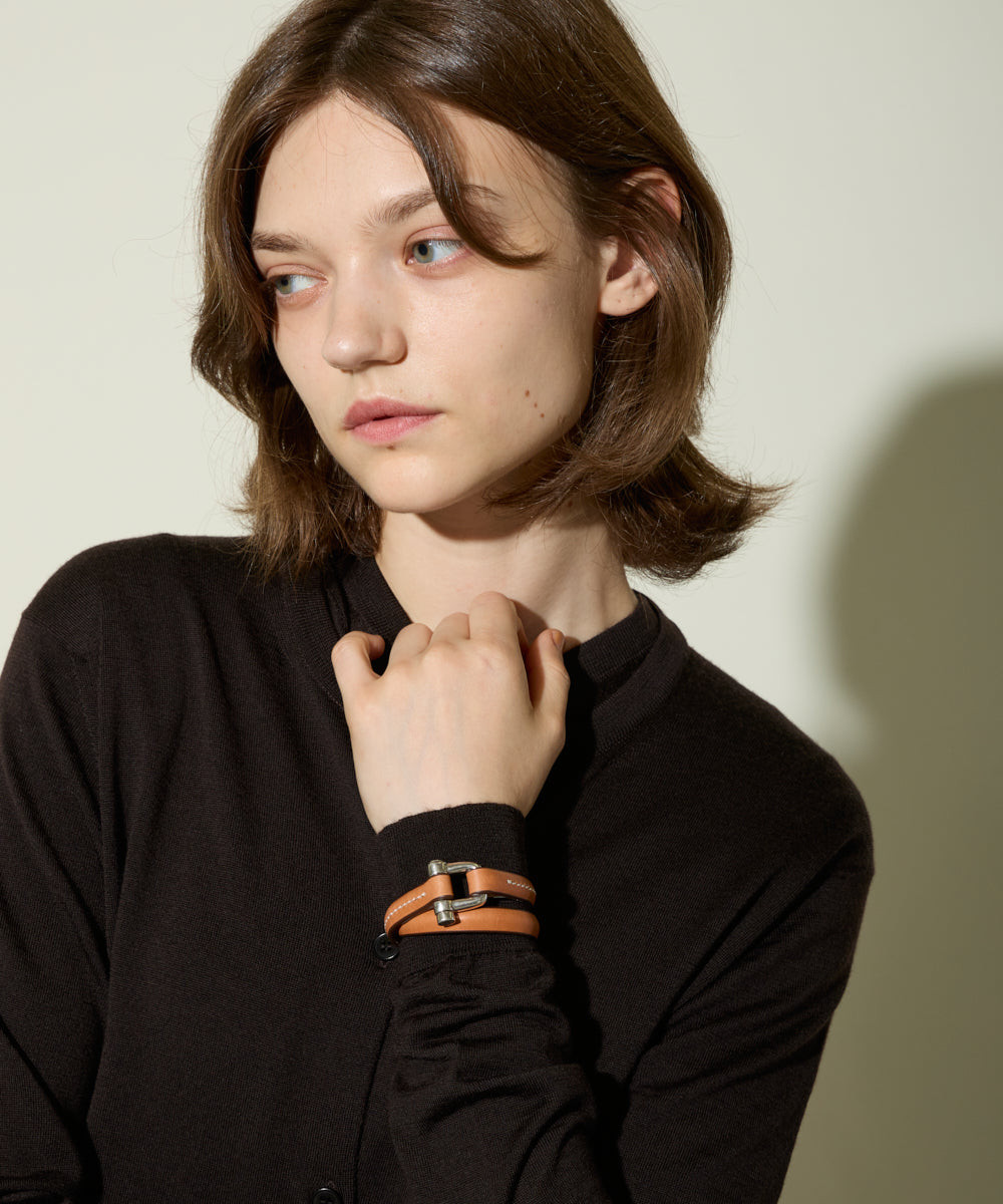 CXC | Small Buckle x Leather 2連 ブレスレット - アマンオンライン