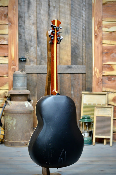 Pre-Owned Ovation 1111 Balladeer Guitar With Case - Banjo Ben's