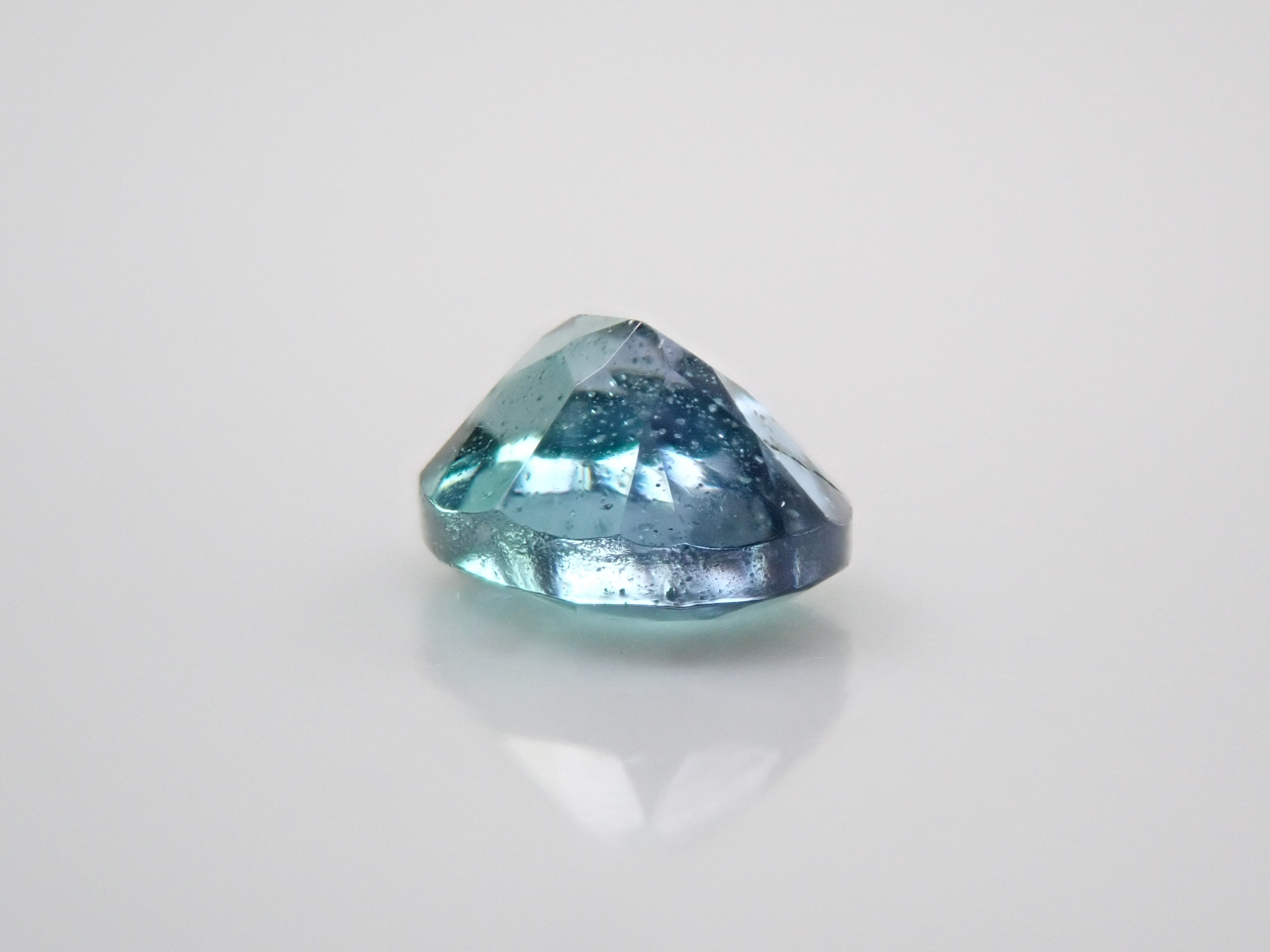 タンザニア産コーネルピン 0.202ctルース