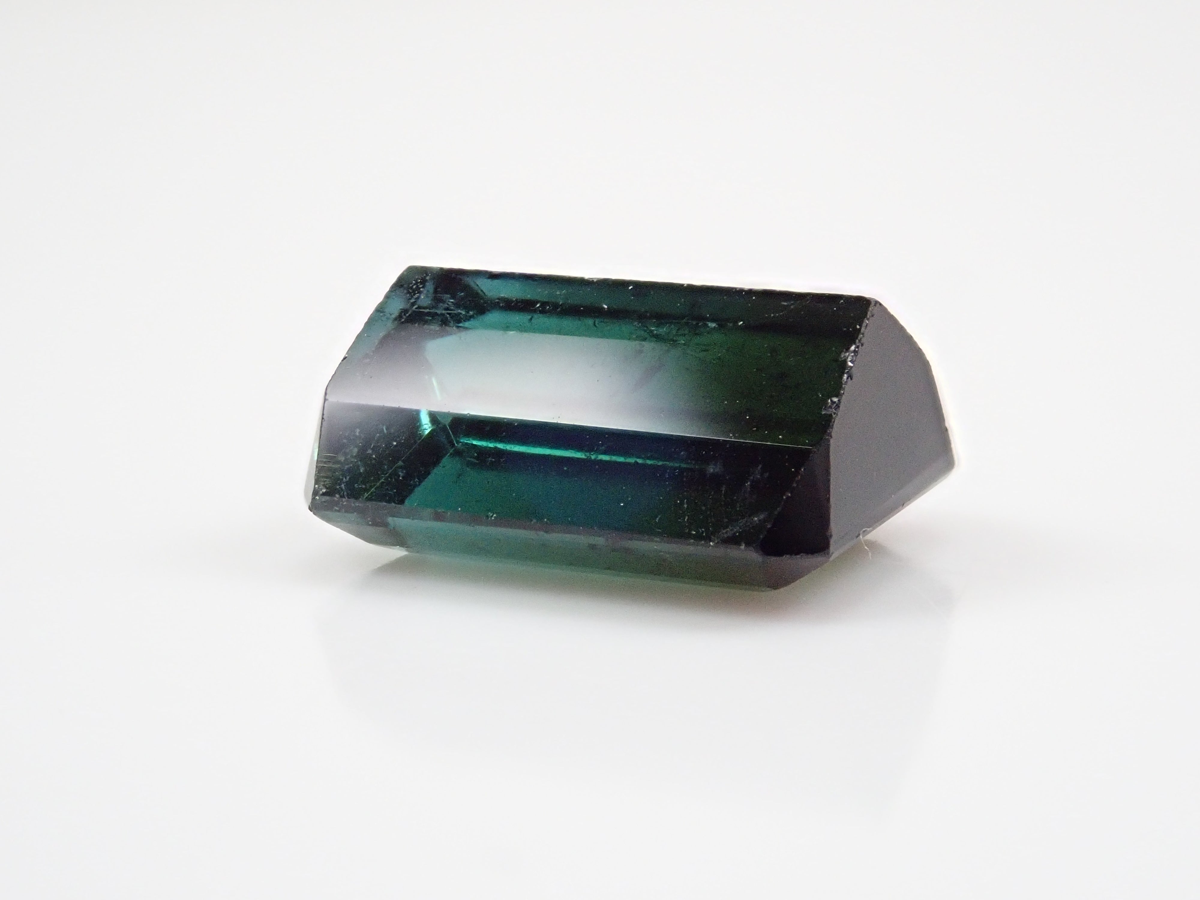 ブラジル産バイカラートルマリン 5.825ctルース