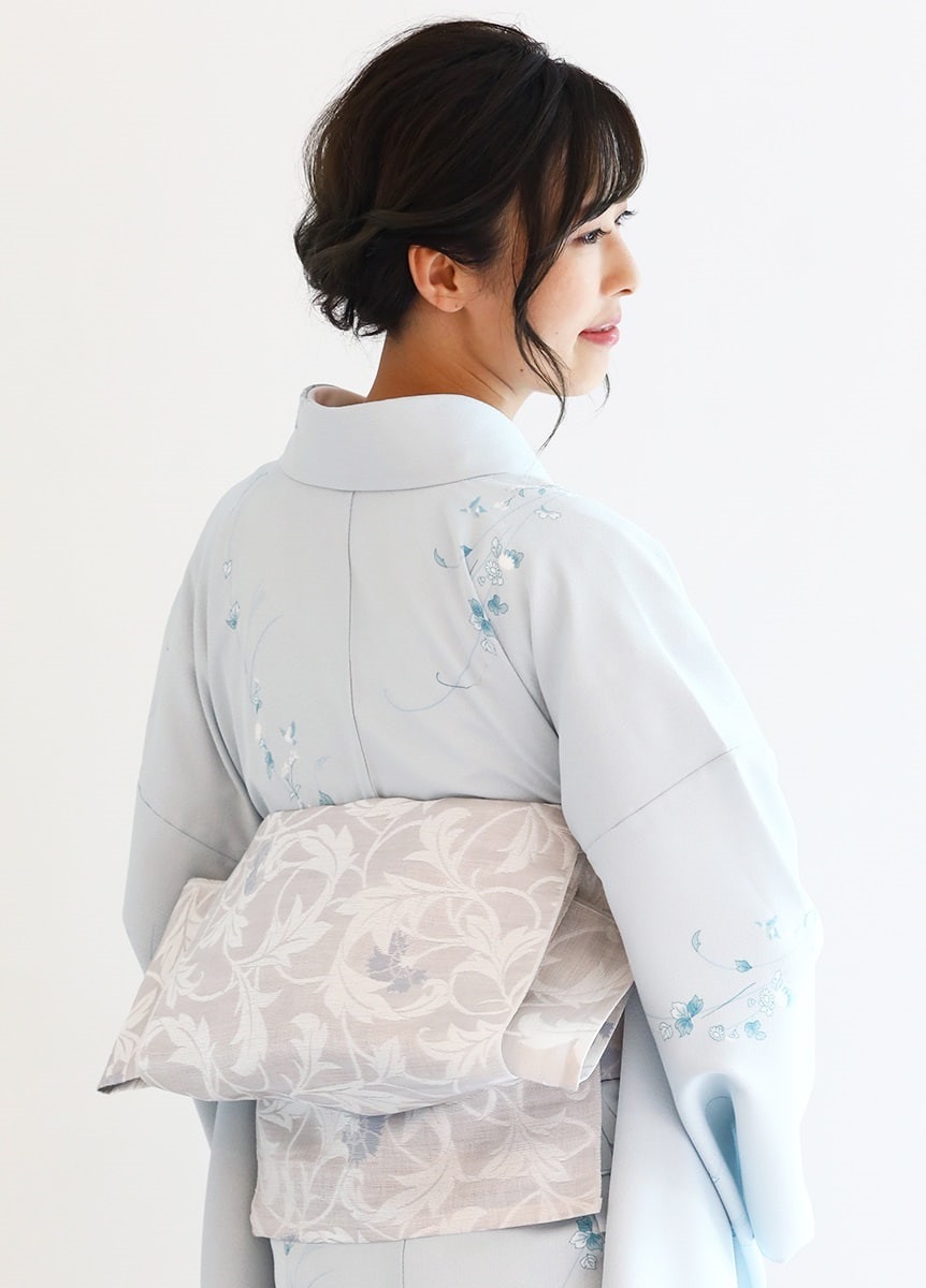 西陣正絹楽ふわ帯 唐草・白（お取り寄せ品） | 帯 | やまとオンライン