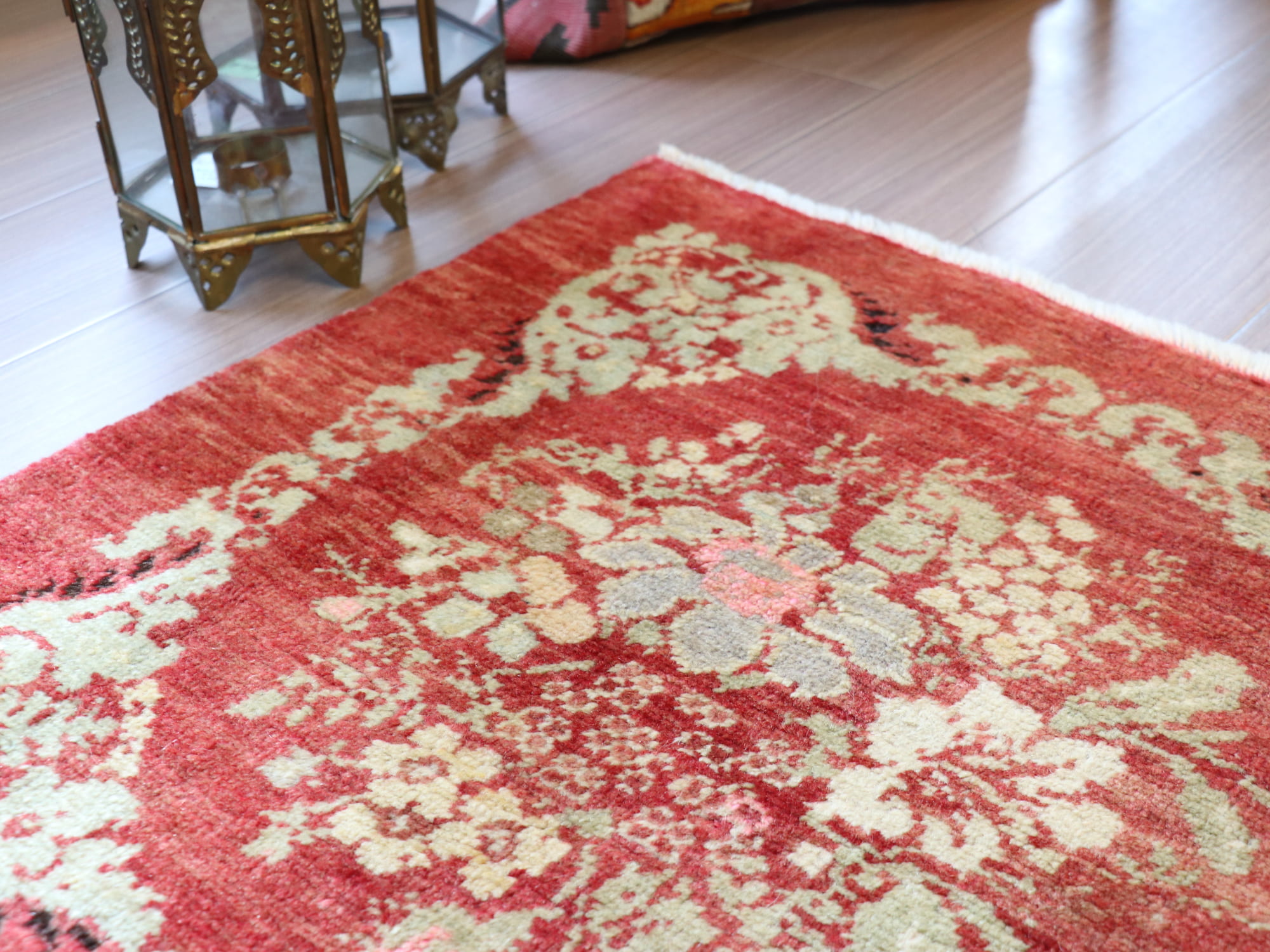 キリムスタイル / トルコ ヴィンテージラグ ヘイべ 正方形じゅうたん