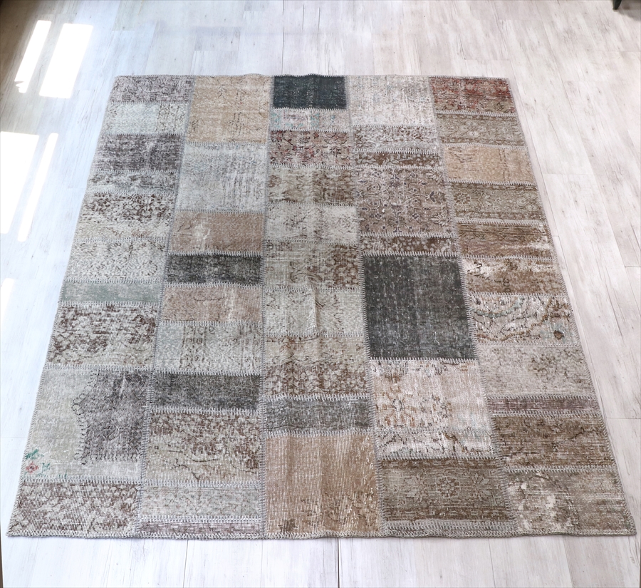 キリムスタイル / リサイクルパッチワークラグ トルコ製・オーバーダイ
