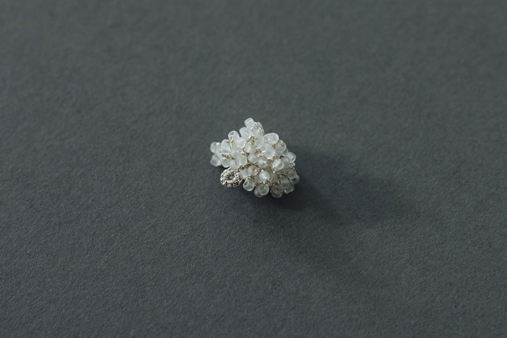 くらすこと別注〉FUA accessory 始まりの時 ピアス ｜くらすこと公式