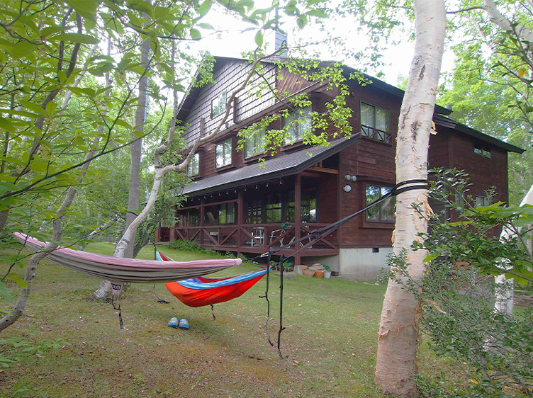 ロッジやまのまにまに｜モンベル