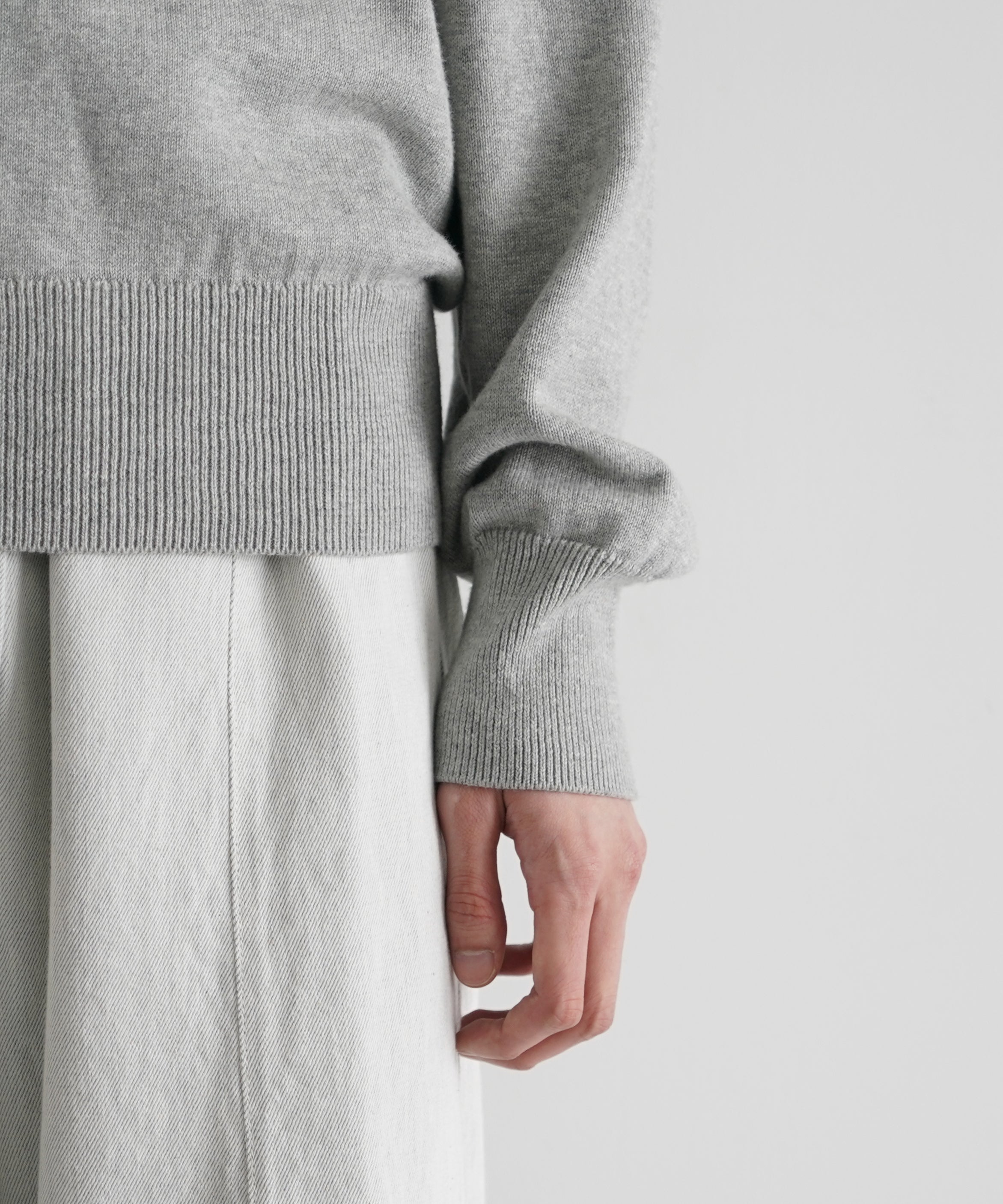 KAIKO【カイコー】v neck sweater 