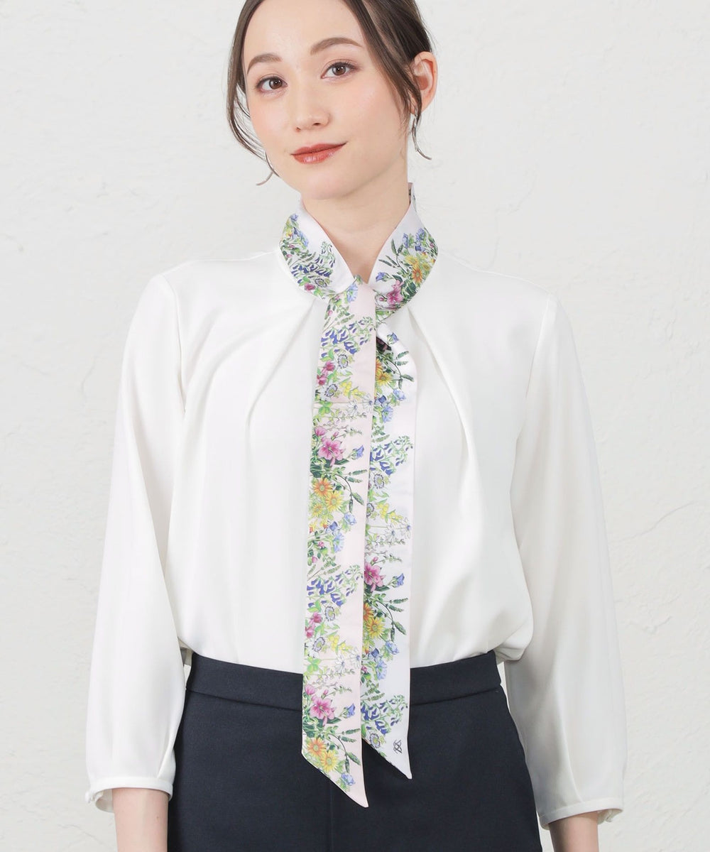 フローラル剣先細幅スカーフ(マフラー・ストール・スカーフ)｜AMACA