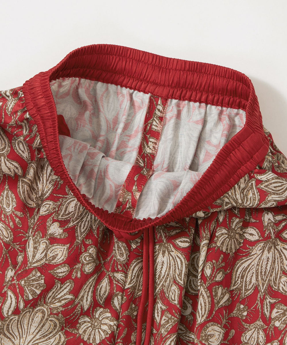 VERY NaVY2025年6月号掲載】フラワーサラササテン タックギャザー