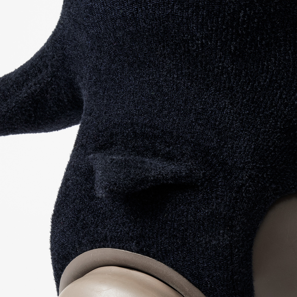 ペンギンニット らぼはな付き (ネイビー) | LOVOT ウェブストア