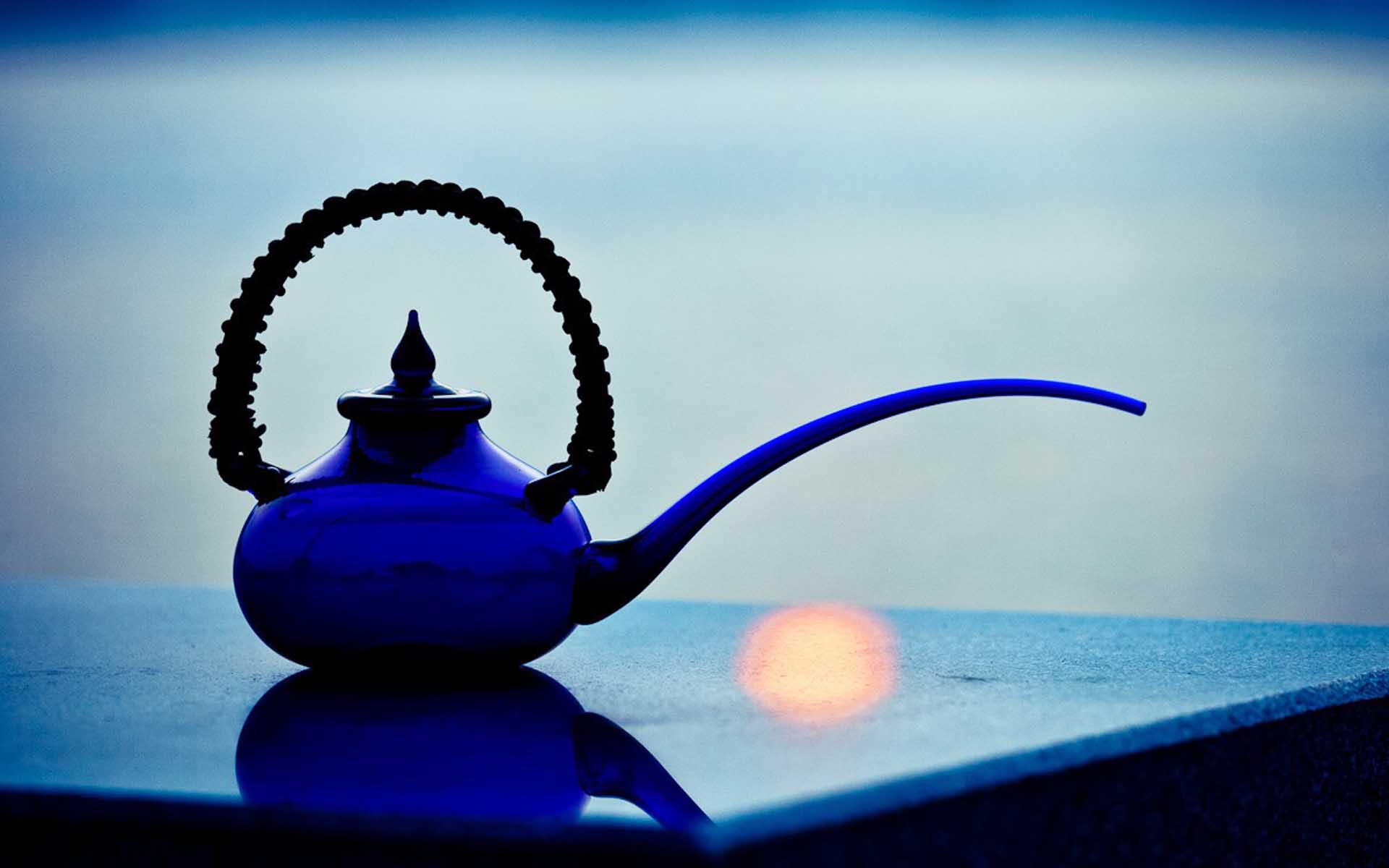 1人のガラス職人の情熱が、古文書から「長崎チロリ」を復元させた