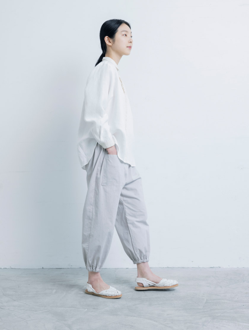 わたしの好きなもの】手織り麻を使ったフリルシャツ | 中川政七商店の