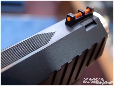 最新鋭1911「WA【SAI】1911 コマンダーレングス／黒染」絶賛発売中