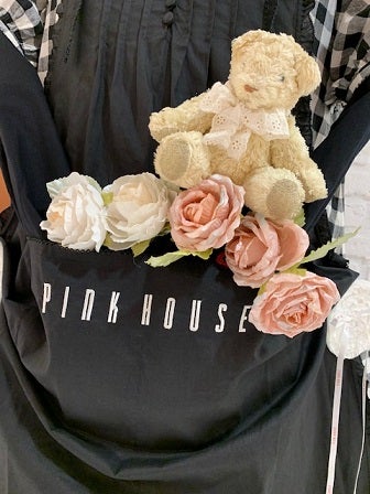 ♡エプロン付きローンワンピースのコーデ♡ by PINK HOUSE (ピンク