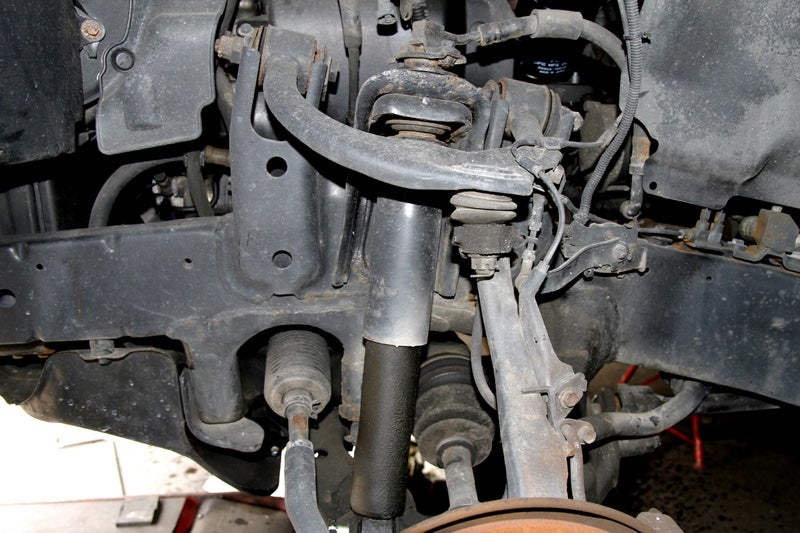 ランクル100 AHCサスペンションから通常サスへ | 四駆ショップ