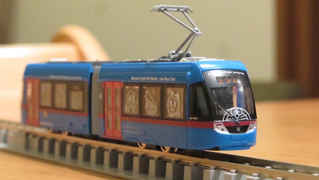 動き出したドラえもん | Persimmon's Cafe