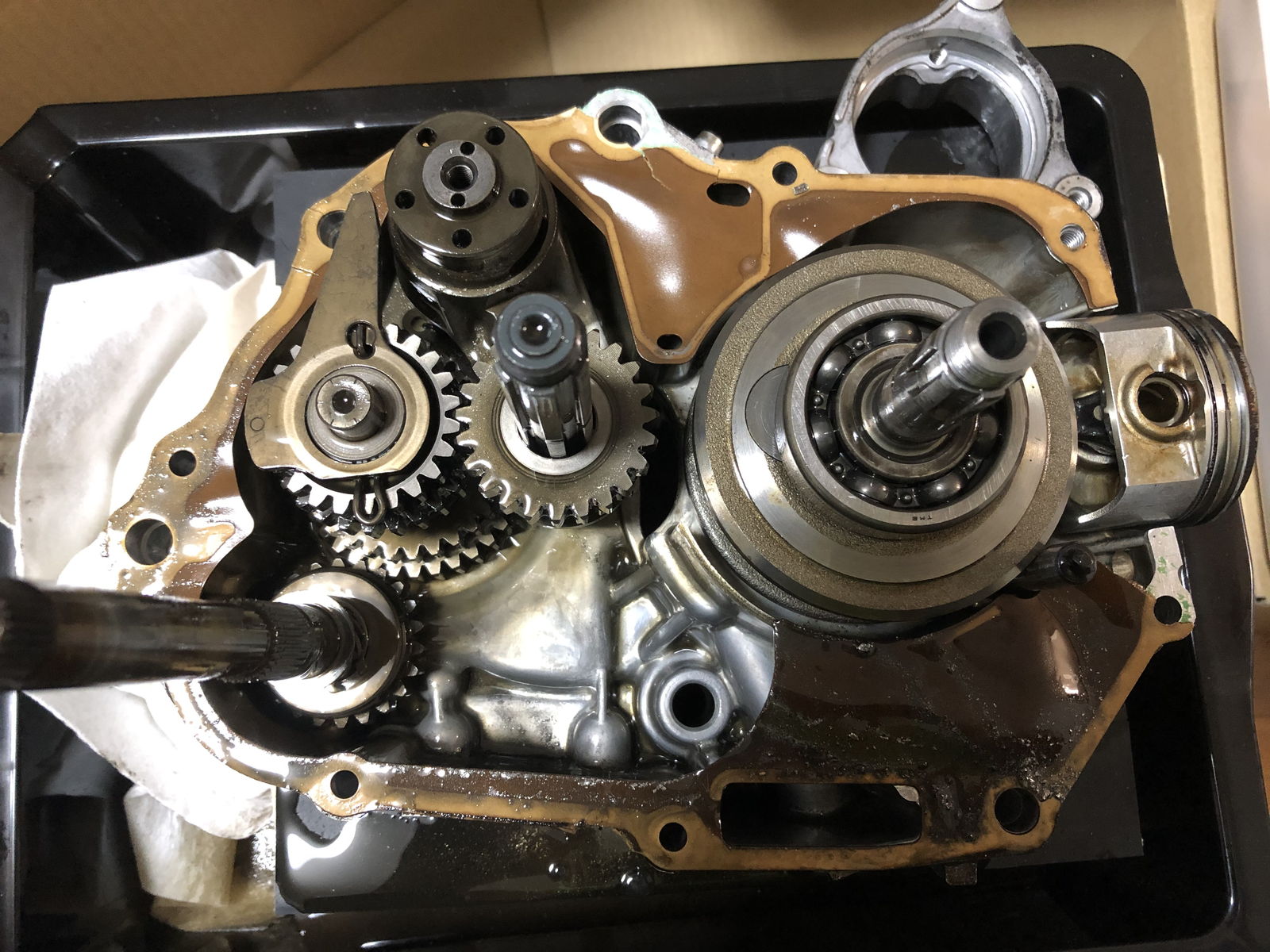 リトルカブ エンジン 分解 クランクケース ヘッド ジャンク hqdefault.jpg