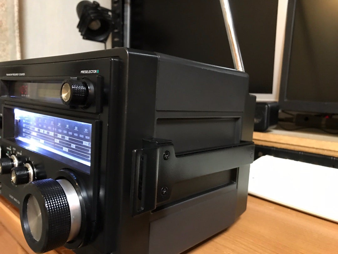 SONY ICF-2001 | アマチュア無線局 ひろ局長 〜JI2OEY なごやAB36〜