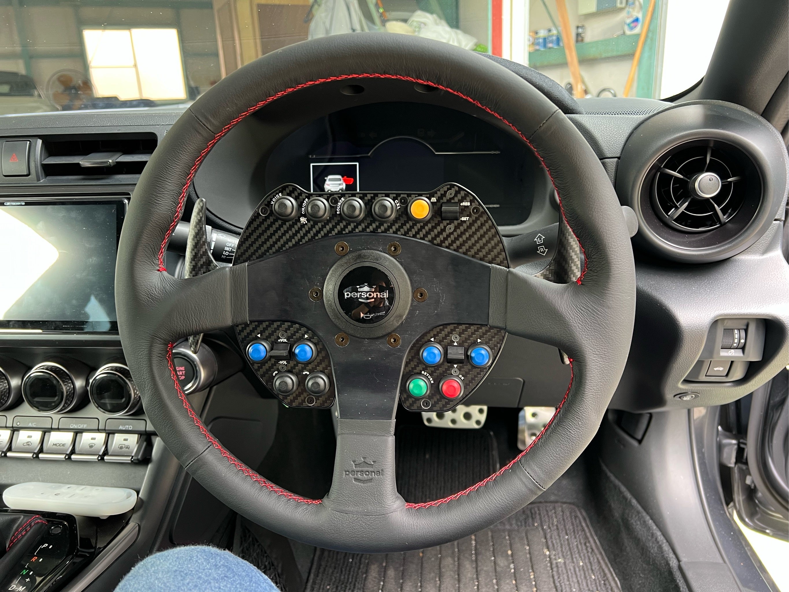 BRZへステアリングスイッチケース取付 | frogdriveのブログ