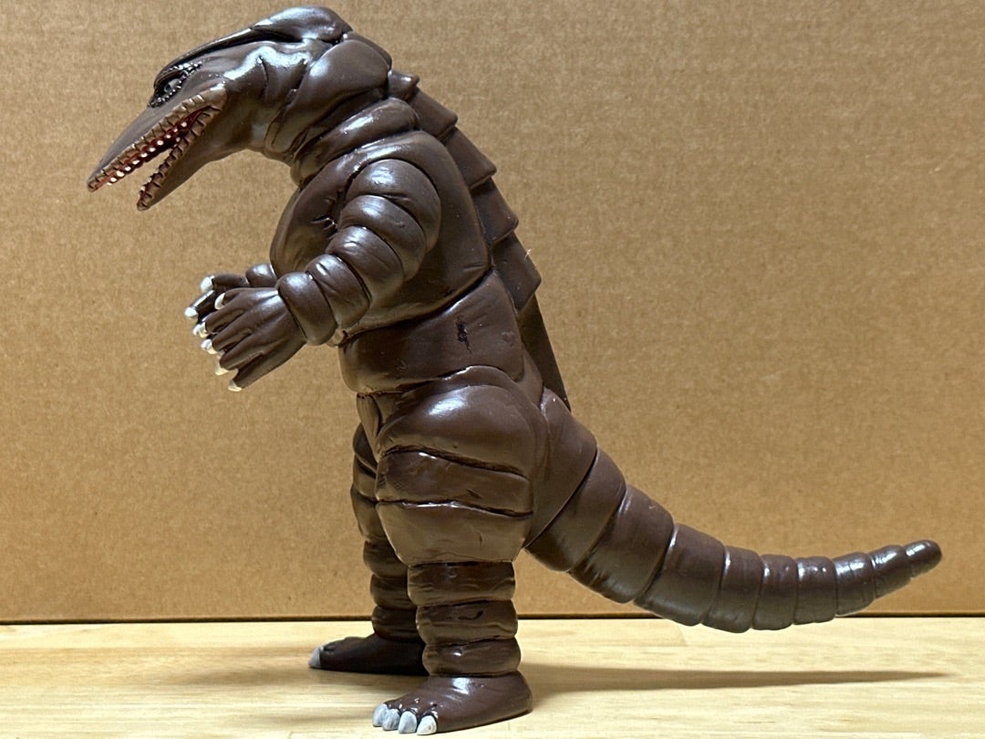 塗るトラ怪獣 地底怪獣テレスドン | 怪獣玩具に魅せられて