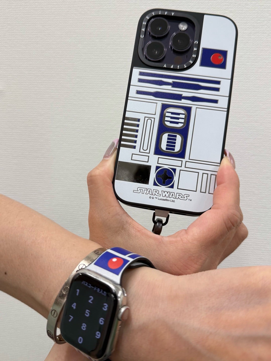 CASETiFY STAR WARS 新しいスマホケースはスター・ウォーズの R2-D2