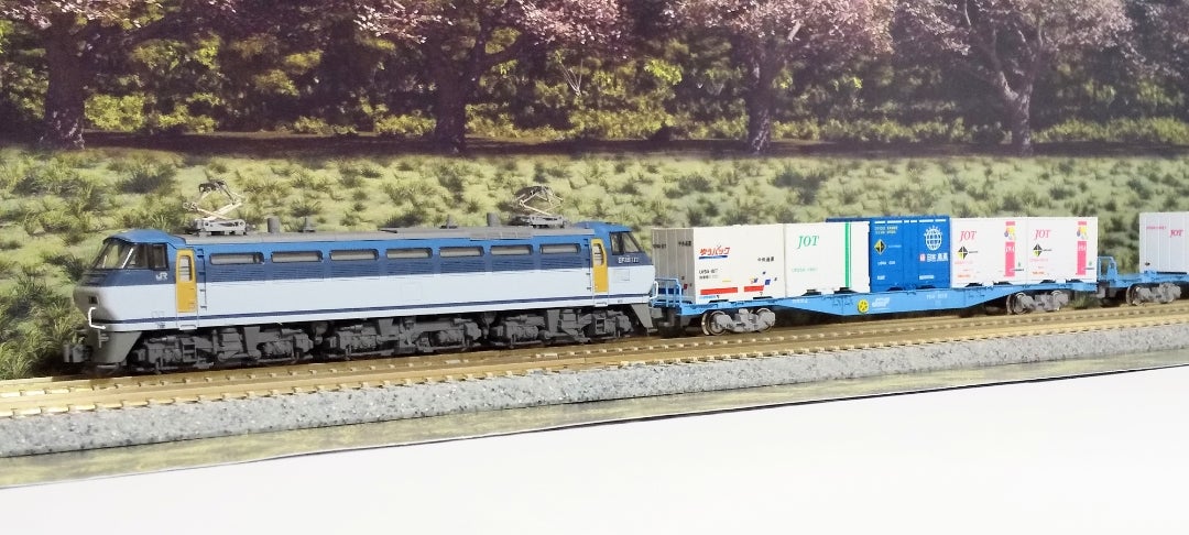 KATO EF66 100番台 入線‼️ その➀ (旧製品∕品番 3046) | oketa-mokei