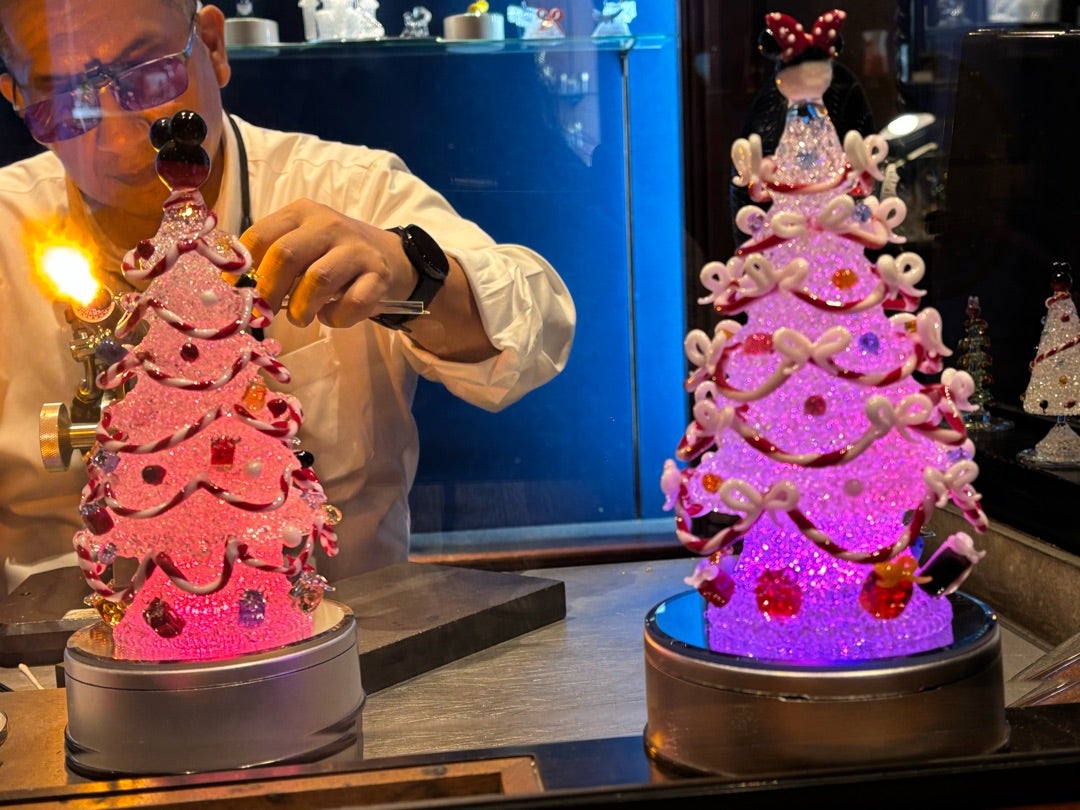 ディズニーランドのシンデレラ城♡ガラスの靴に公式で載ってないグッズ