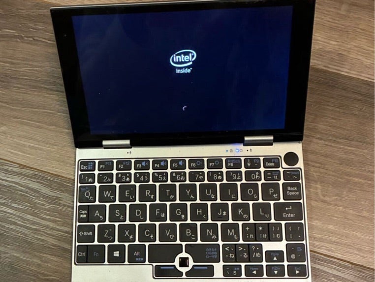 ドンキの幻UMPC「NANOTE UMPC-01-SR」を9,080円でゲット❗️ | 俺的