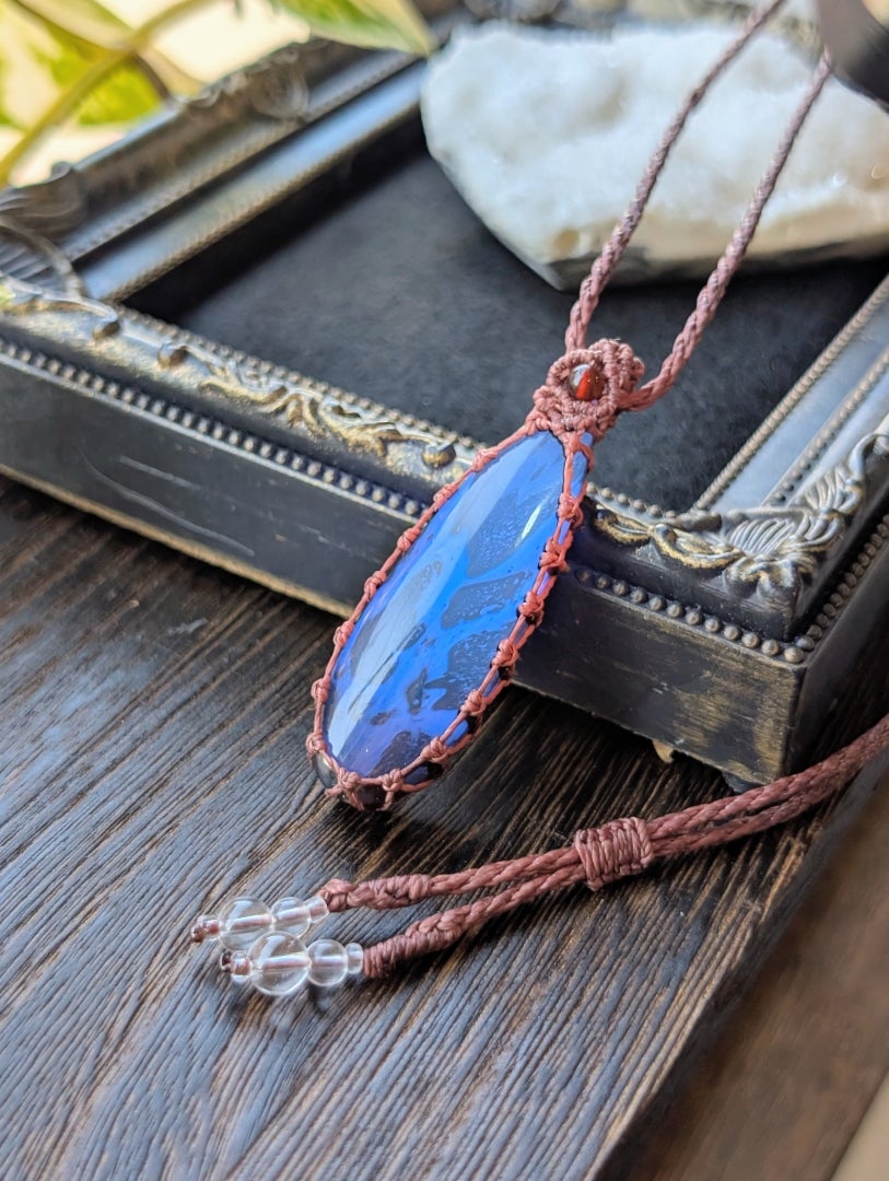 ☆ブルーアンバー・琥珀☆マクラメ編みネックレス 541 | FAMILIAR