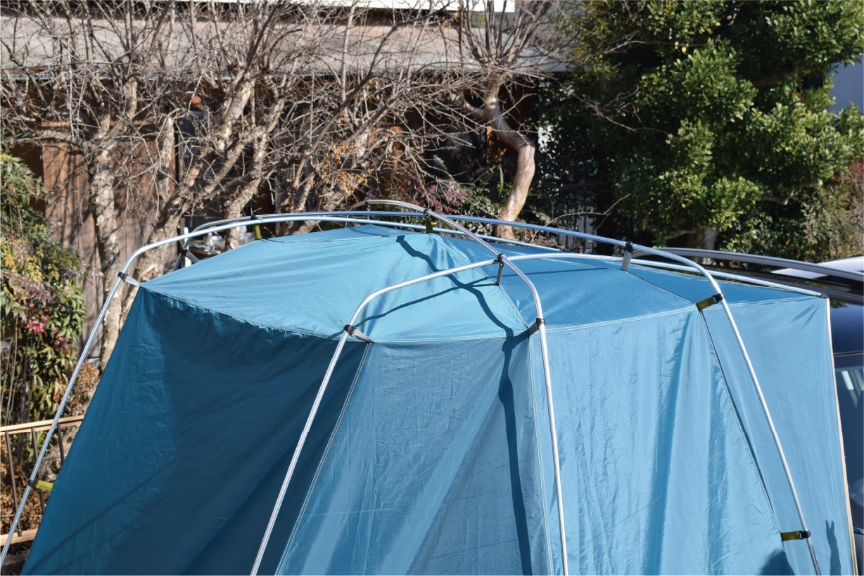 居住空間を広く活用できるオリジナルデザインの全天候型シェルター