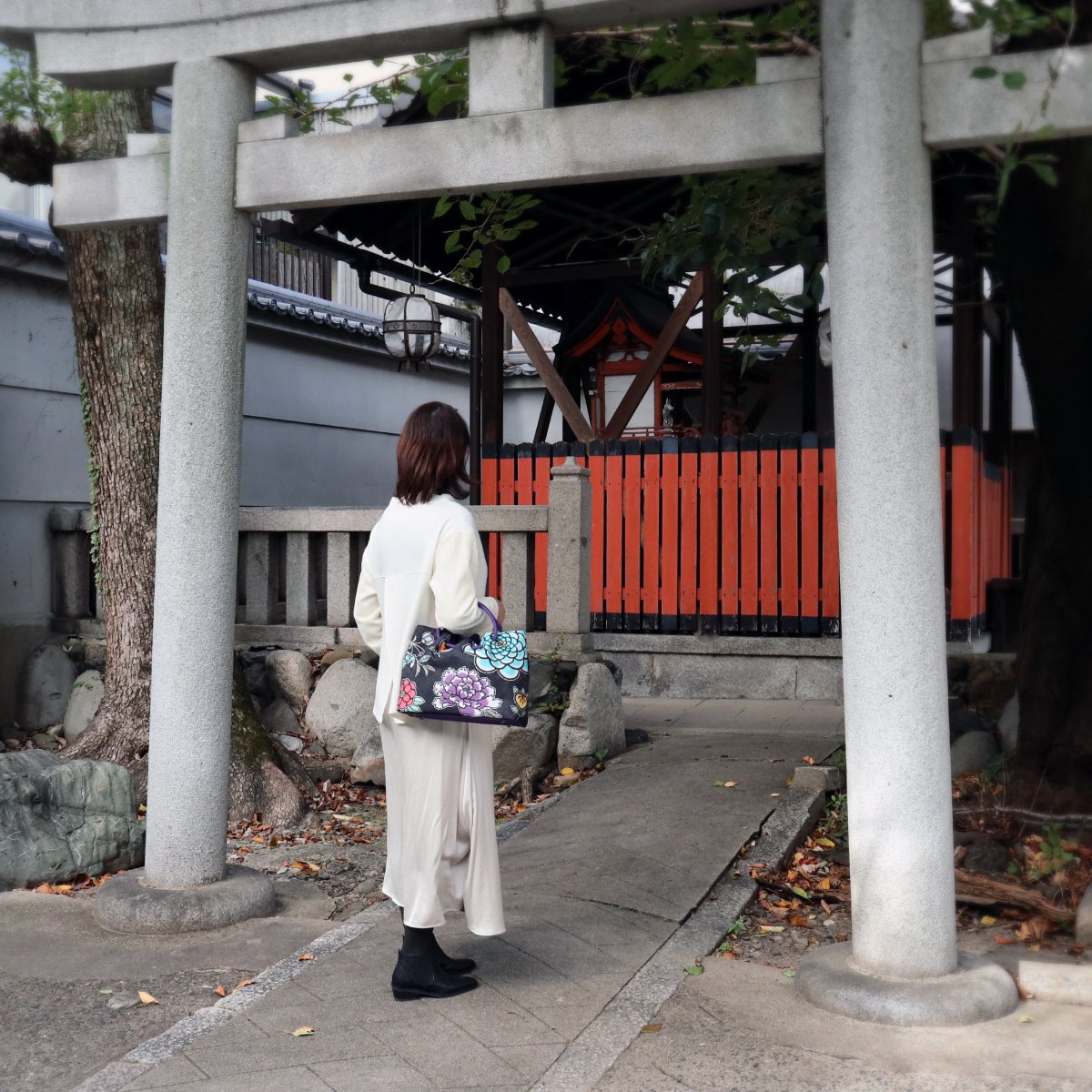 ちょっと”いいトコ”に！京都・和染紅型『栗山工房』和モダンバッグ