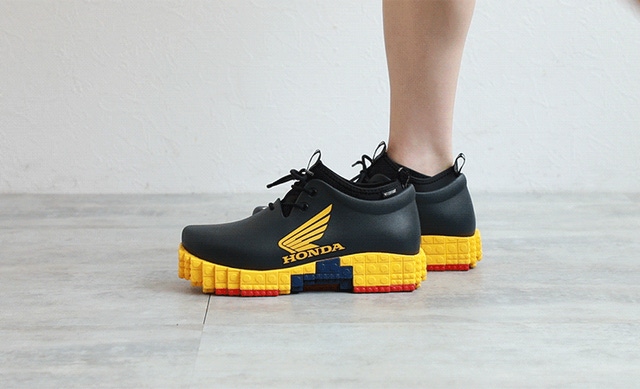 Honda限定コラボ】全天候型の防水シューズ｜ホンダ×チルのコーヒー