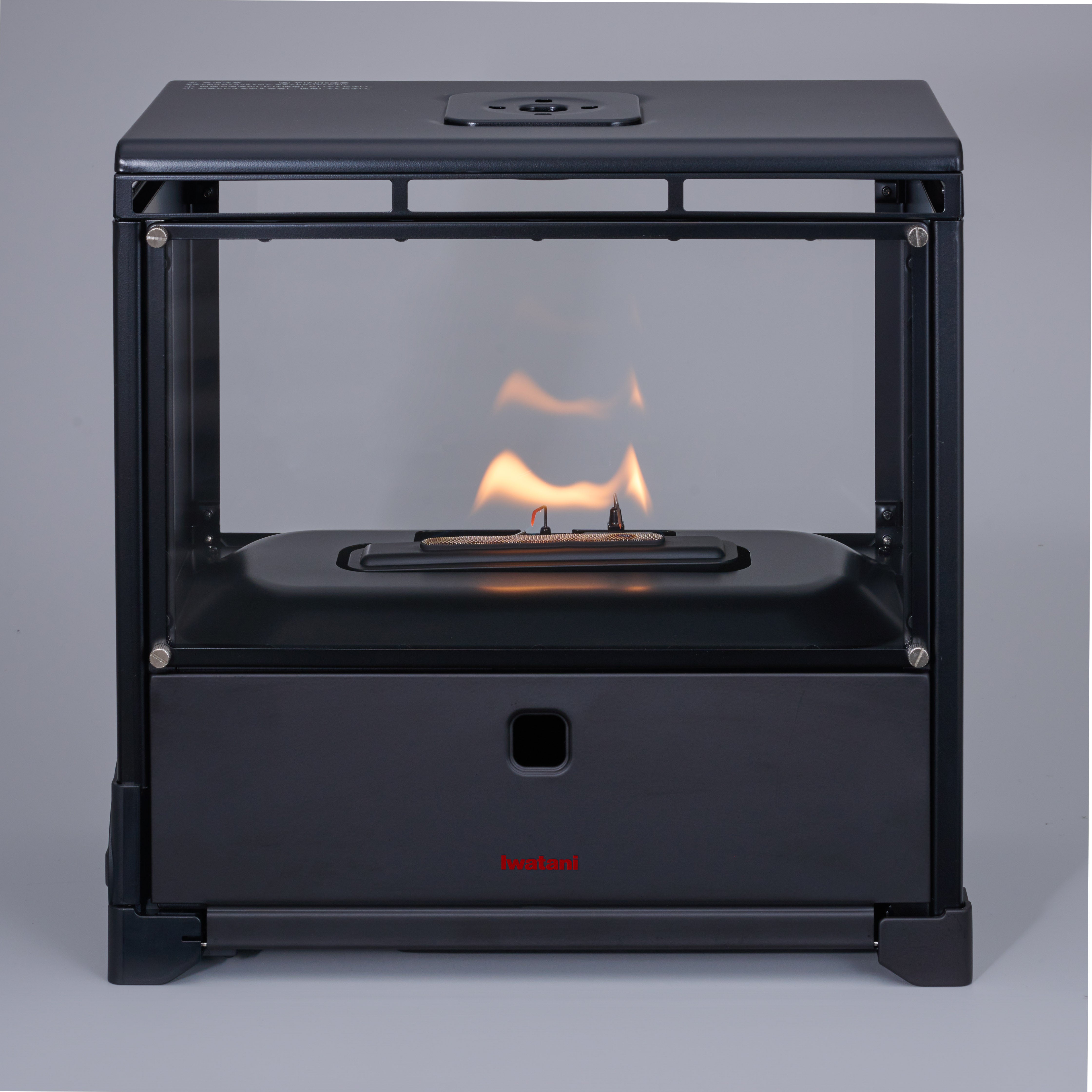 アンコール】ひとときを楽しむ暖炉。岩谷産業が贈る「炎との暮らし