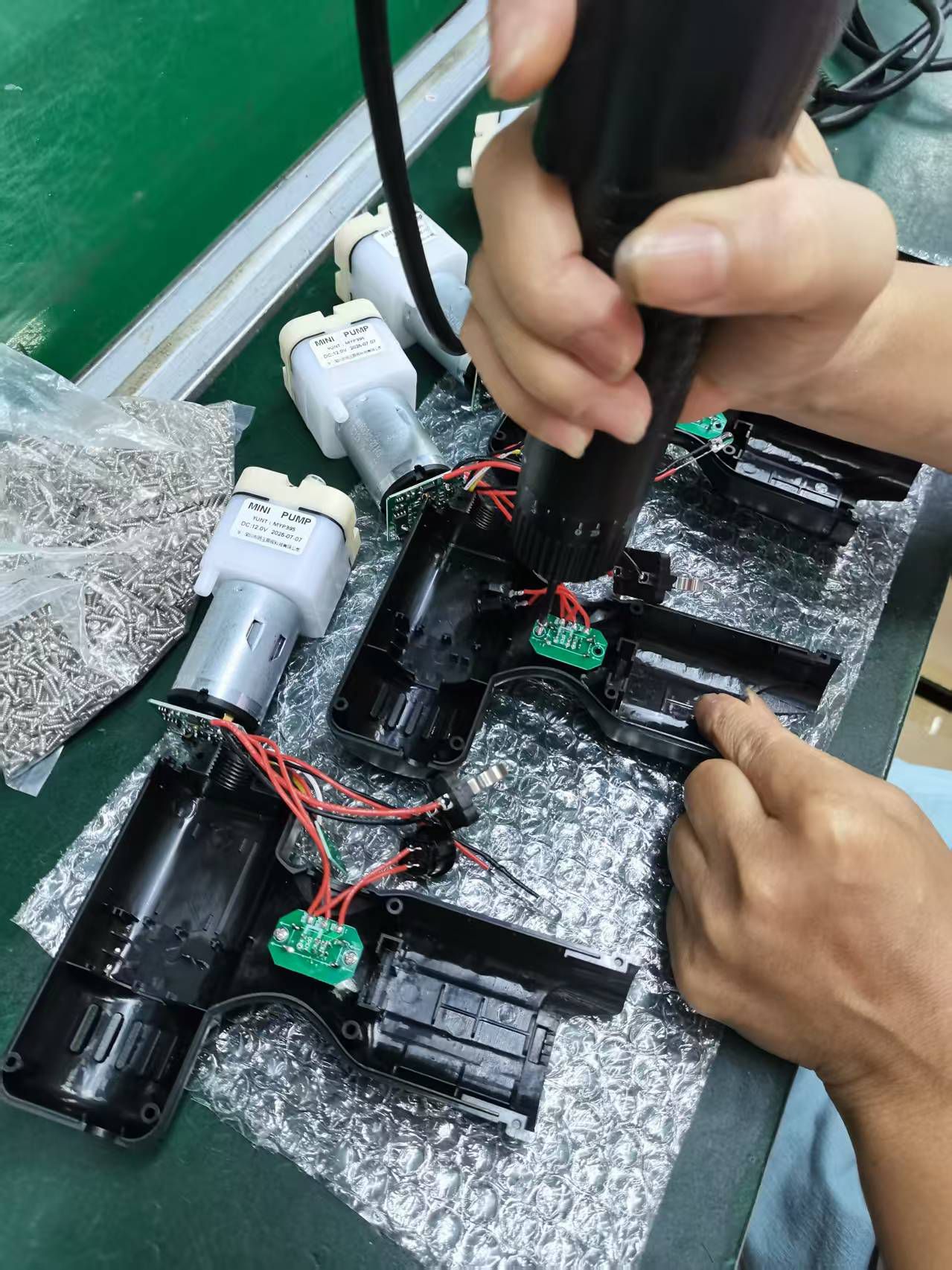 Makuake｜塗装の手間ゼロへ！5秒色替え＆スプレーガン兼エアブラシで