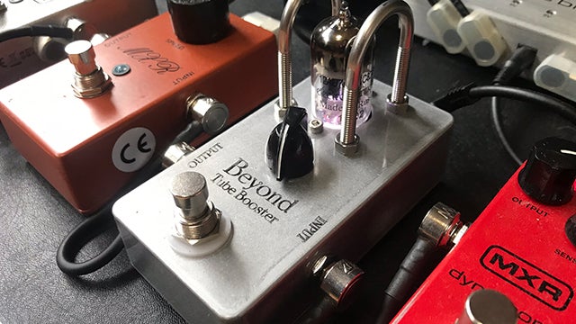ギタリスト必見！真空管エフェクター Beyond Tube Booster｜マクアケ