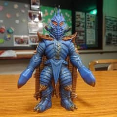 絶版/テンペラー星人 2006 ソフビ - メルカリ