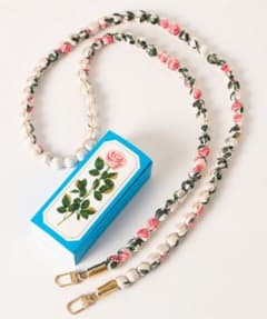 BEAMS COUTURE ルルメリーの携帯ストラップ - メルカリ