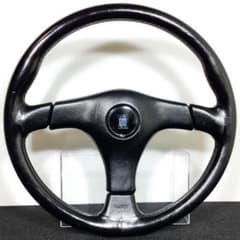 美品 NARDI ステアリング レッドステッチ 黒レザー ディープ 33Φ