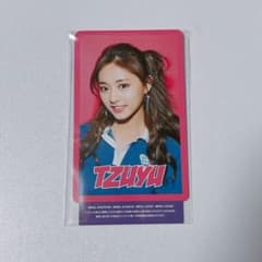 TWICE ツウィ one more time ハイタッチ券 - メルカリ