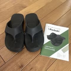ラクバキ racbaki イージーサンダル ブラック - メルカリ