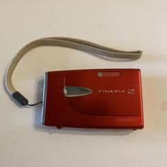 Fujifilm FinePix Z レッド - メルカリ