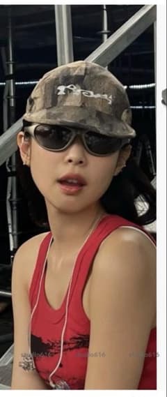 mont-bell モンベル 完売品 シルバー サングラス ジェニー着用 - メルカリ