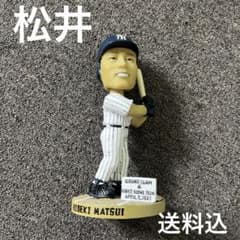 ニューヨーク・ヤンキース 松井秀喜 ボブルヘッド人形 - メルカリ