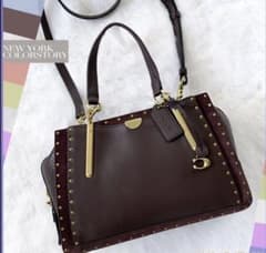 新品☆未使用☆ コーチ/ドリーマーウィズリベット/ハンドバッグ/レザー