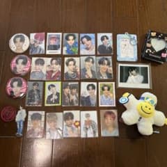 treasure ジフン トレカ アクスタ 缶バッチ ぬいぐるみ ココネンネ