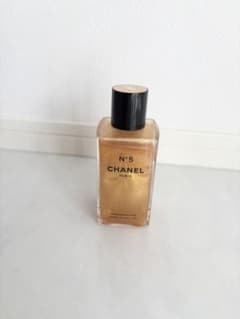 シャネル ♡ CHANEL N°5 ジェルパフューム ゴールド 250ml - メルカリ